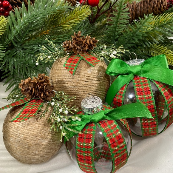 Handmade Twine, Plaid & Pine Cone 🎄 Ornaments - Picture 6 of 8